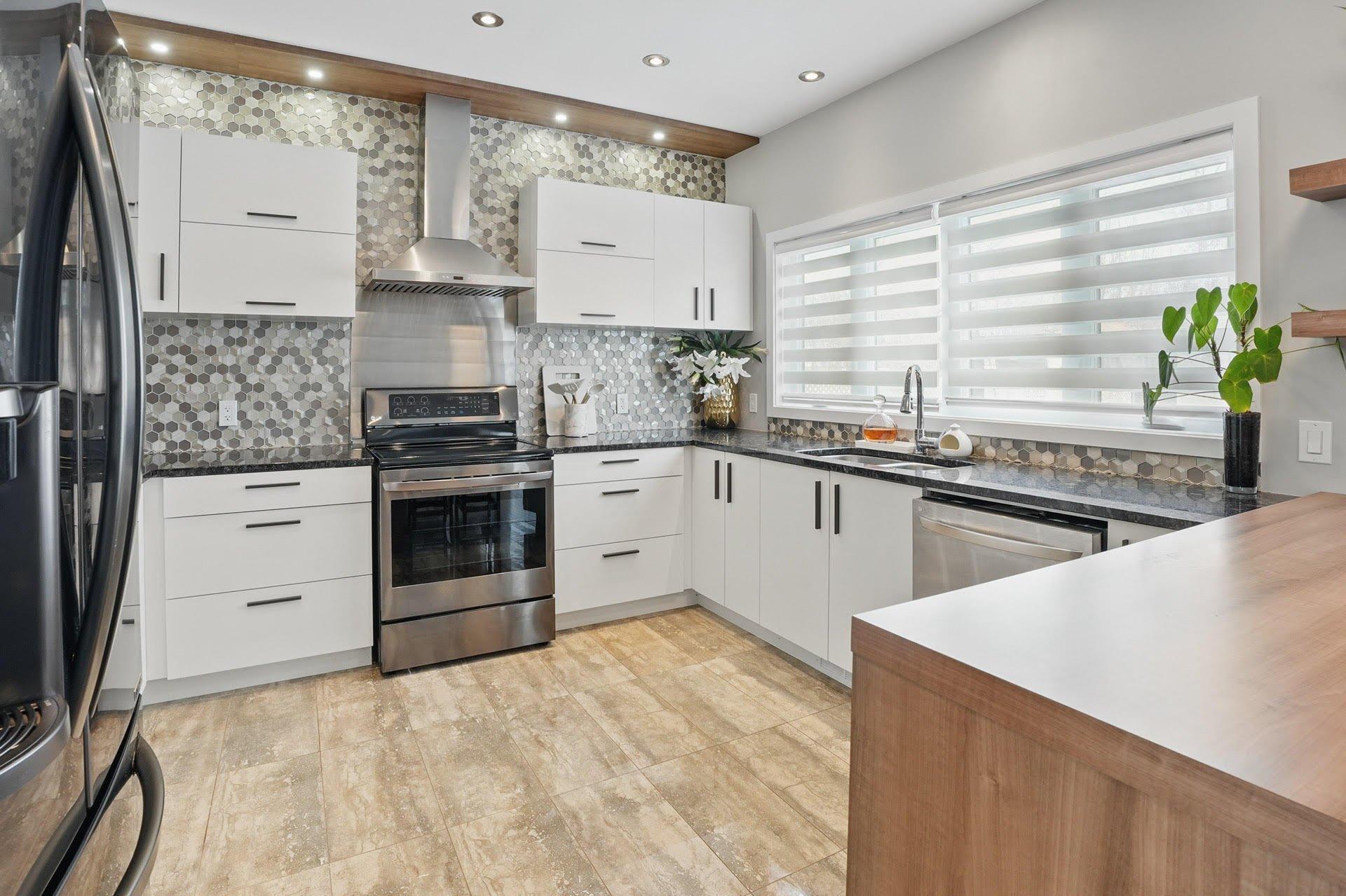 









192


Rue du Tournoi

,
Gatineau (Aylmer),




QC
J9J2T4

