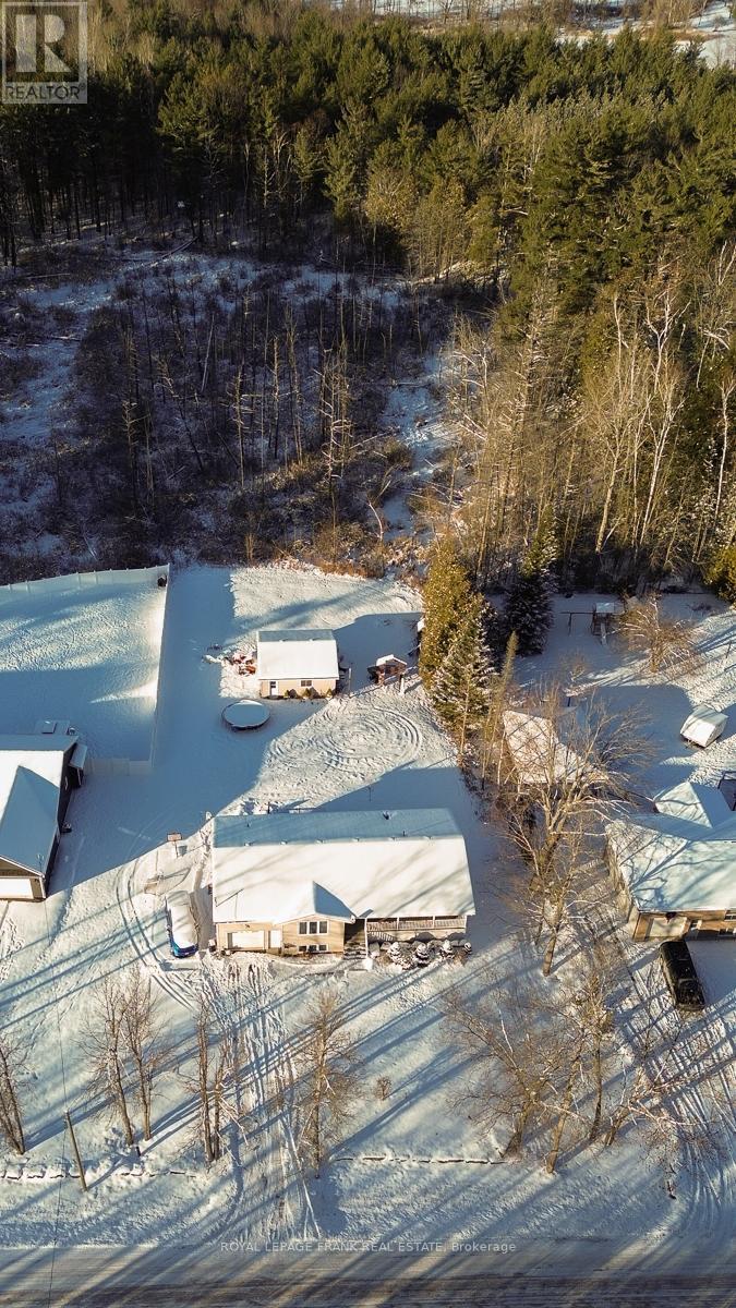 












730 OLD NORWOOD ROAD

,
Havelock-Belmont-Methuen (Belmont-Methuen),




Ontario
K0L1Z0

