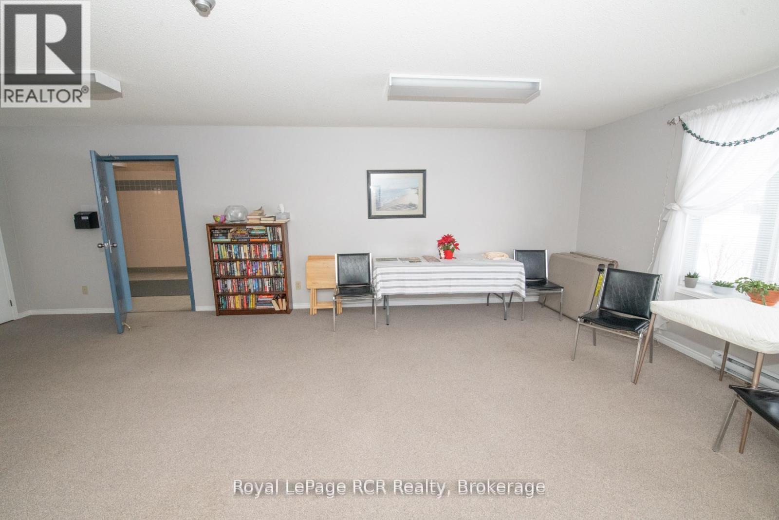 












306 - 497 BIRMINGHAM ST WEST STREET W

,
Wellington North (Mount Forest),




Ontario
N0G2L1

