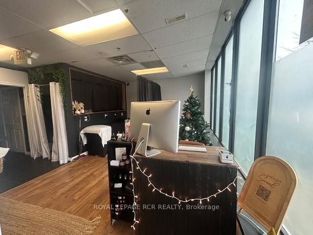 









169


Dufferin

Street South, 27,
New Tecumseth,




ON
L9R 1E6

