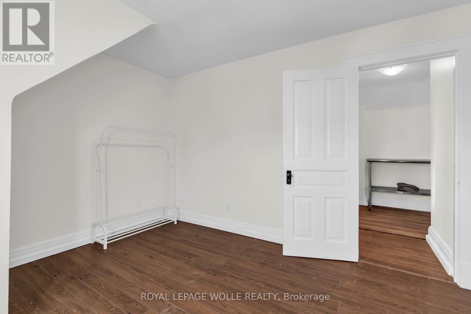 












UNIT D (UPPER) - 98 CHURCH STREET

,
Kitchener,




Ontario
N2G2S2

