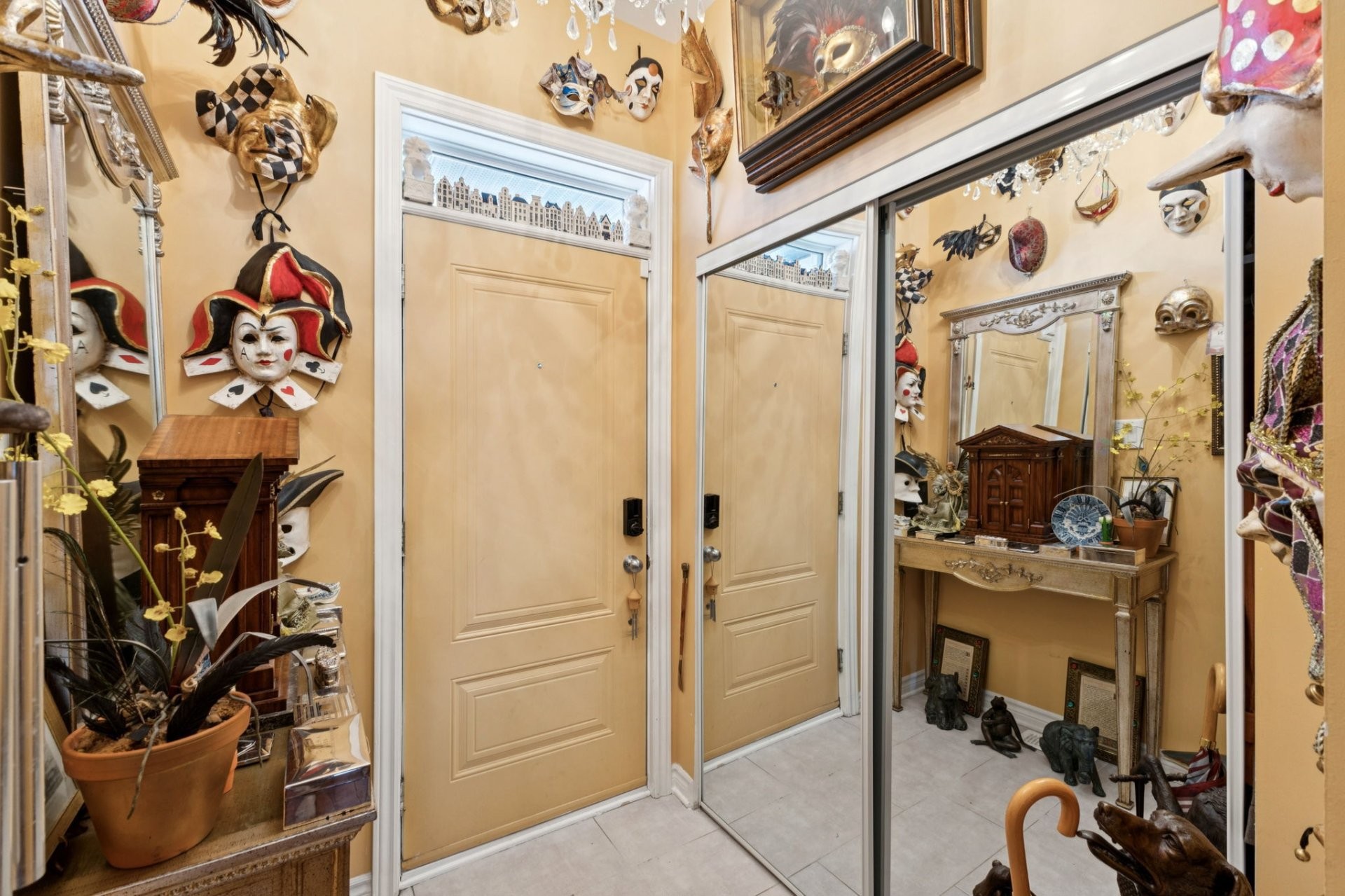 









120


Boul. de l'Amérique-Française

, 4,
Gatineau (Aylmer),




QC
J9J1G9

