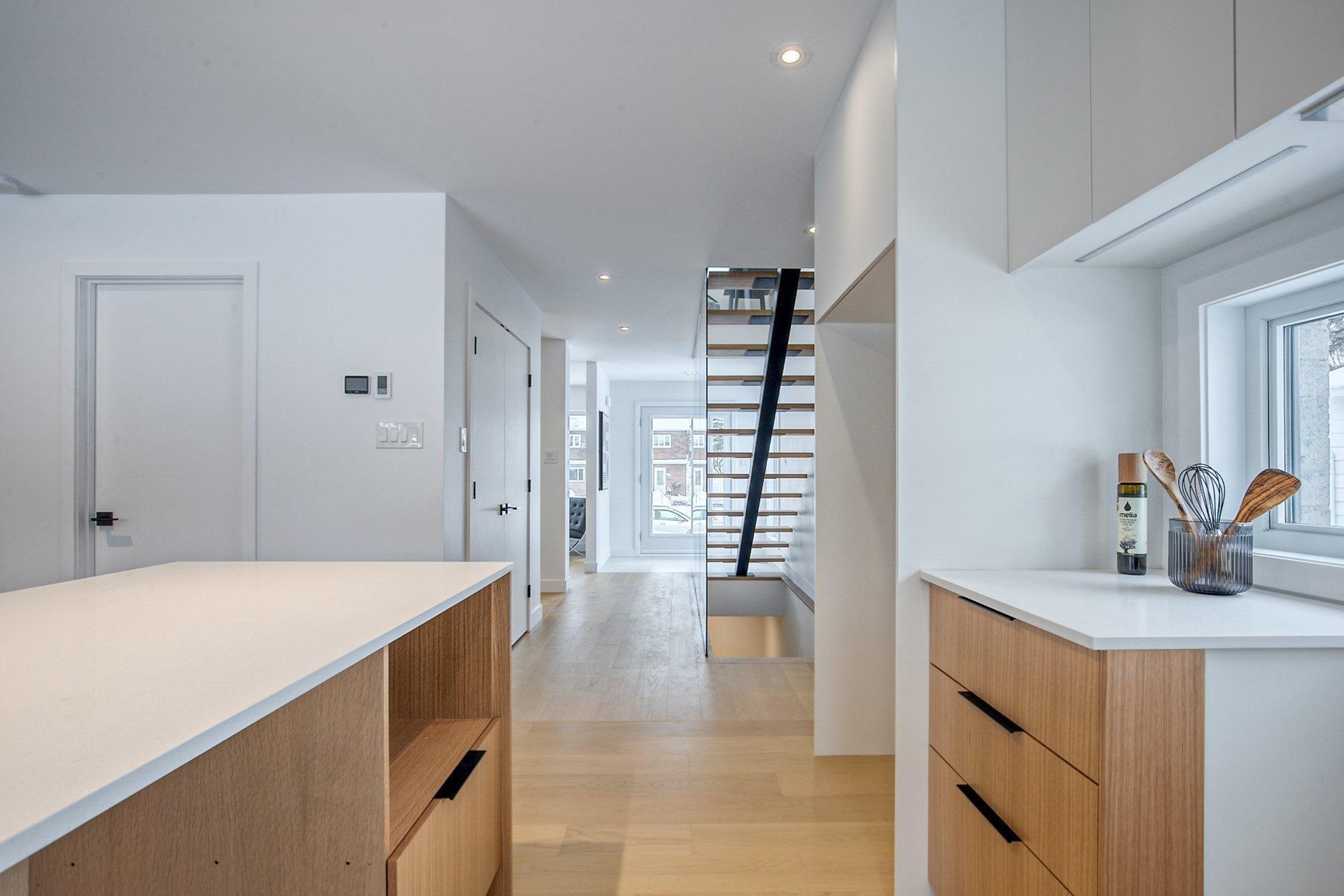 









1300


Rue Montarville

,
Saint-Bruno-de-Montarville,




QC
J3V3T4

