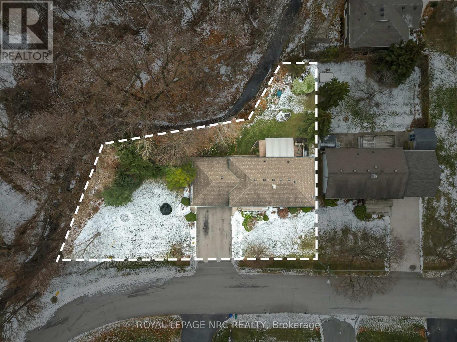 












26 SOUTHDALE DRIVE

,
St. Catharines (Vine/Linwell),




Ontario
L2M3N5

