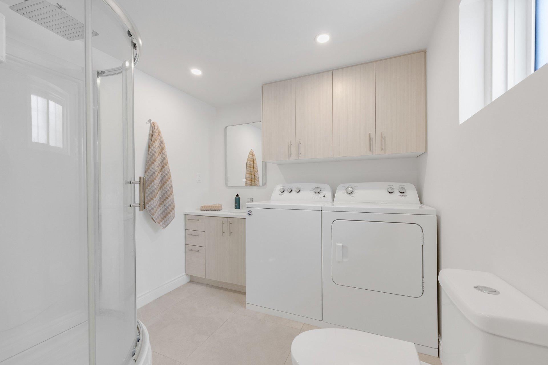 









451


Rue Arthur-Foucher

,
Repentigny (Le Gardeur),




QC
J5Z3X1

