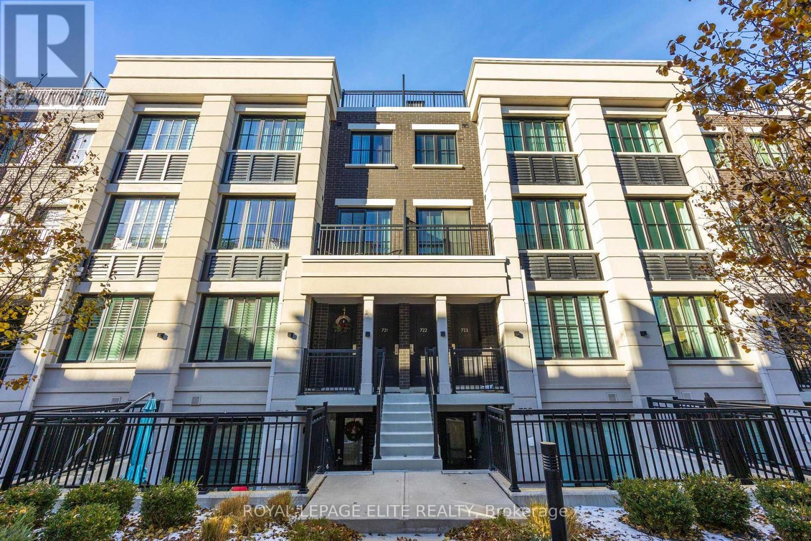 












723 - 665 CRICKLEWOOD DRIVE

,
Mississauga,




Ontario
L5G0B9

