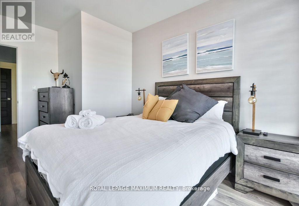 












3527 RIVA AVENUE

,
Innisfil,




Ontario
L9S0L5

