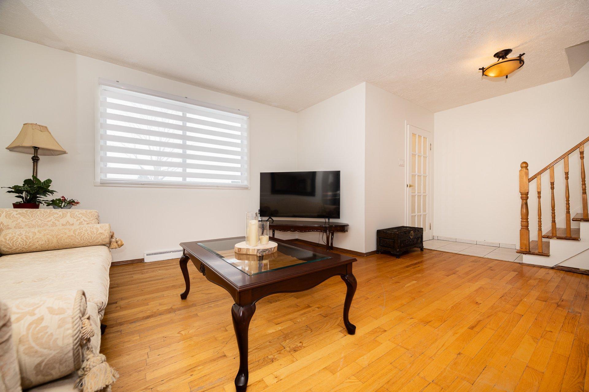 









1154


Av. Haendel

,
Laval (Chomedey),




QC
H7W3A2

