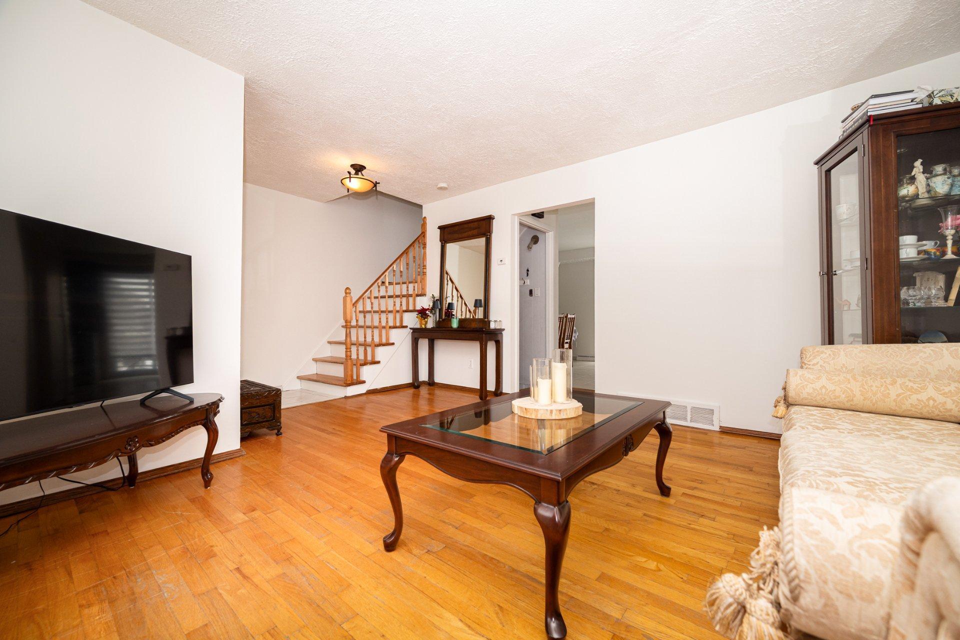 









1154


Av. Haendel

,
Laval (Chomedey),




QC
H7W3A2

