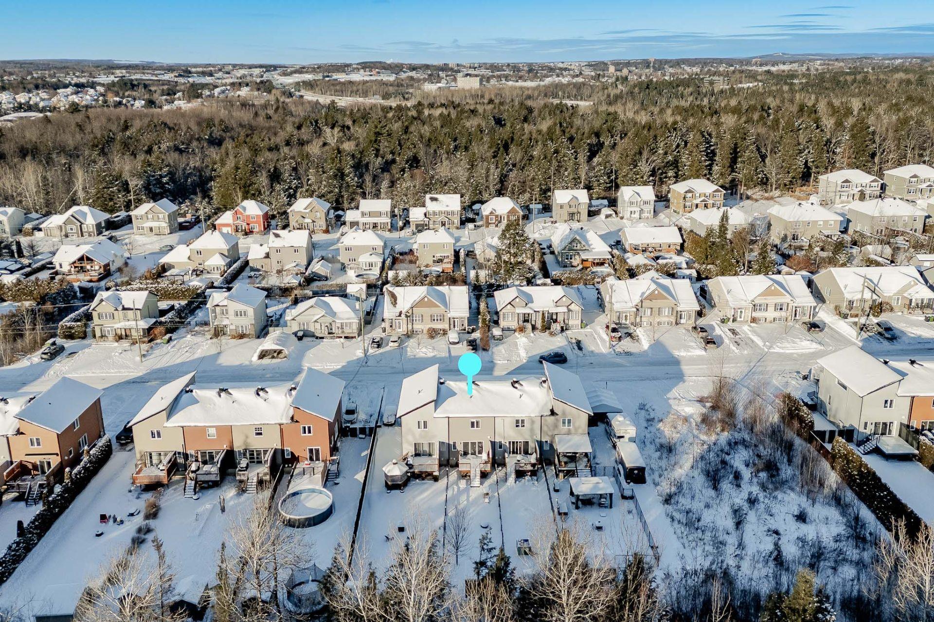 









3754


Rue Tourville

,
Sherbrooke (Les Nations),




QC
J1N0W8

