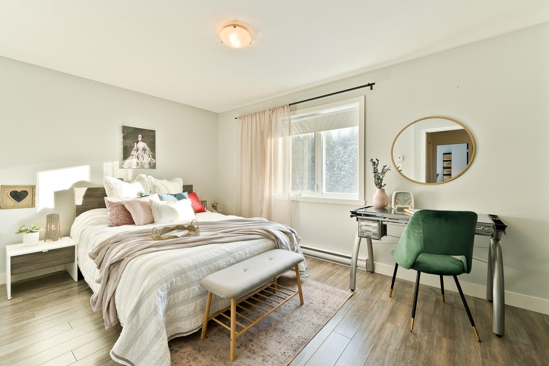 









3754


Rue Tourville

,
Sherbrooke (Les Nations),




QC
J1N0W8

