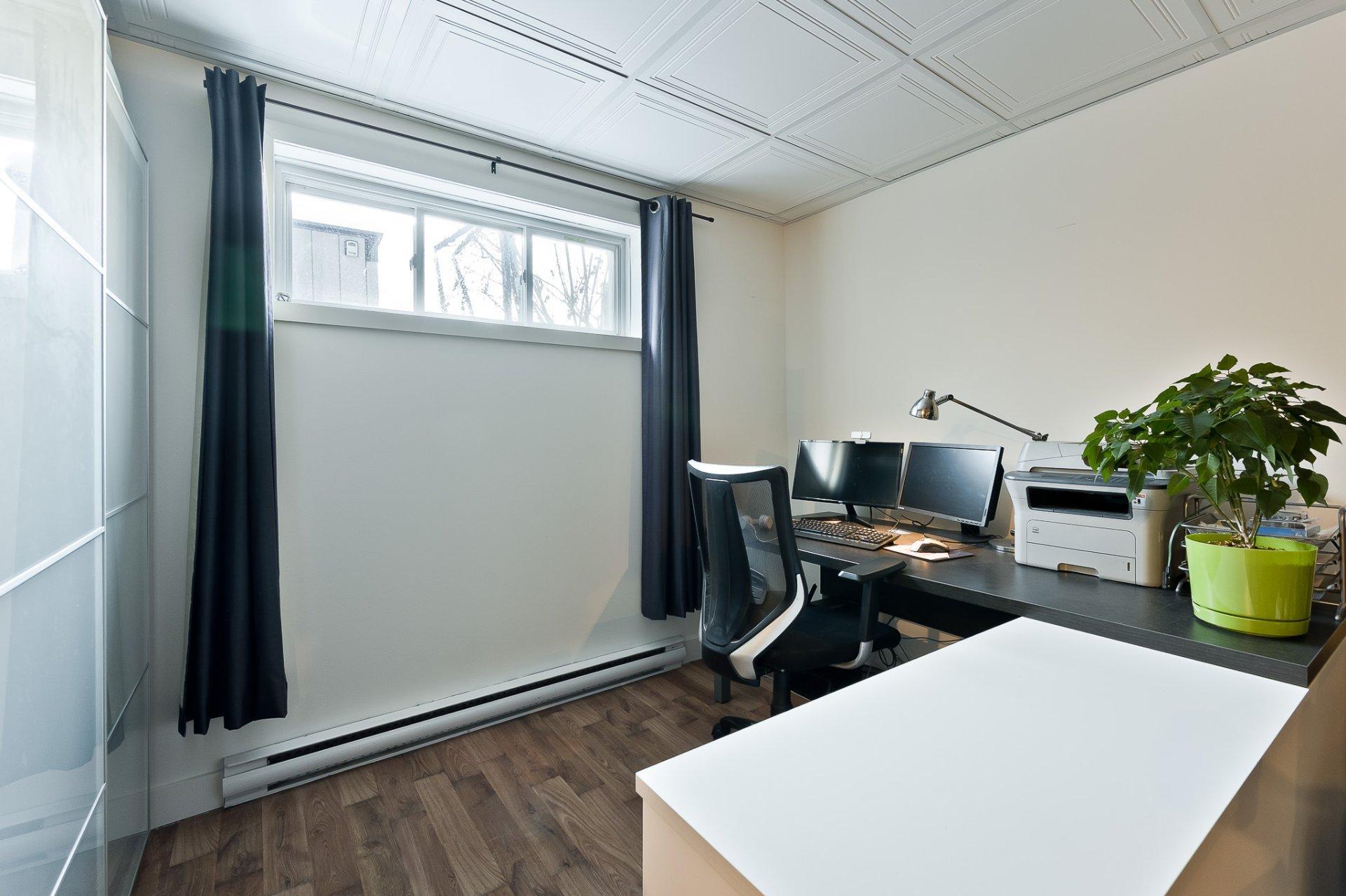 









3754


Rue Tourville

,
Sherbrooke (Les Nations),




QC
J1N0W8

