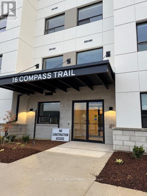 












411 - 16 COMPASS TRAIL

,
Central Elgin (Port Stanley),




Ontario
N5L0B4

