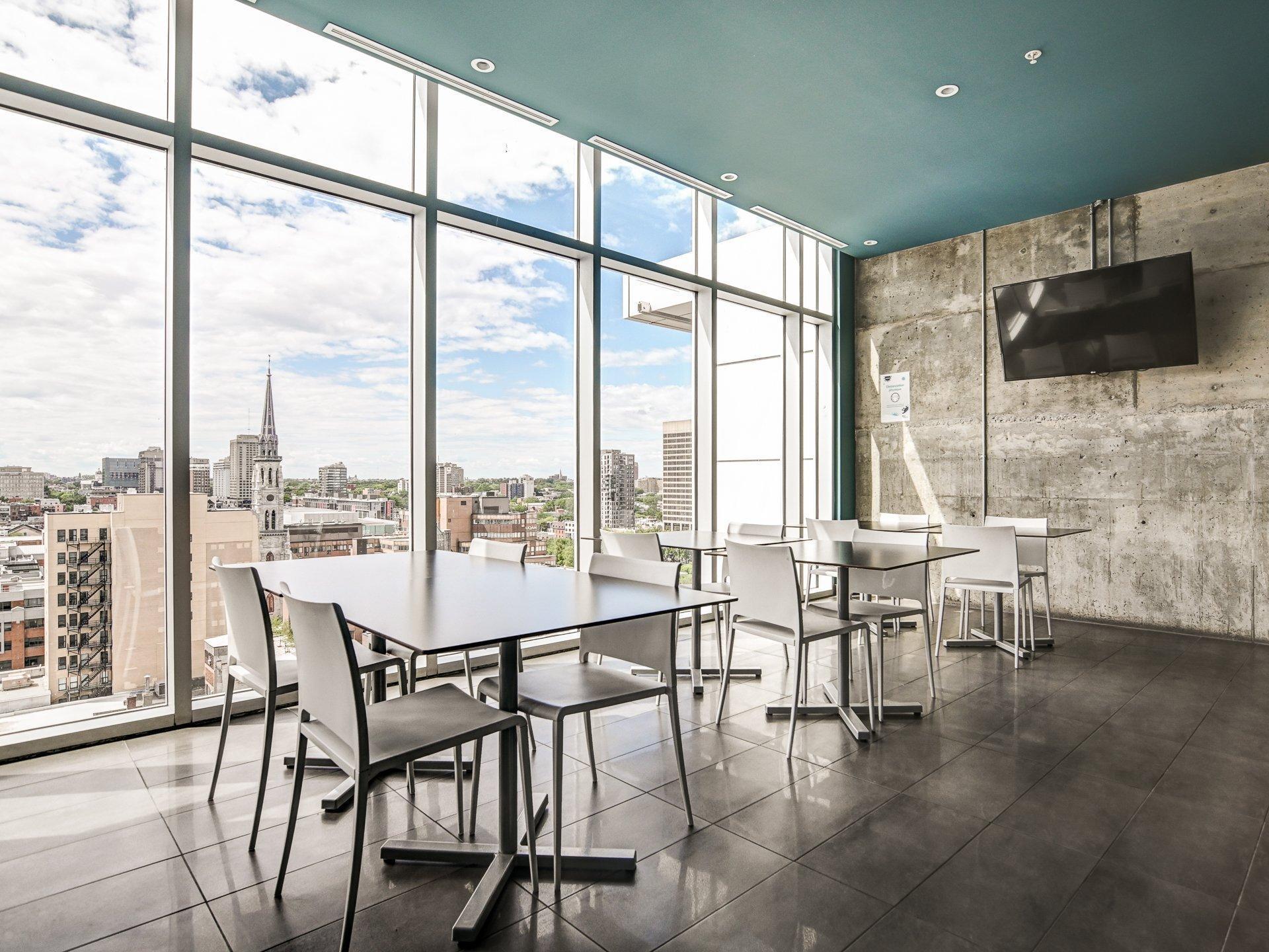 









1150


Rue St-Denis

, 508,
Montréal (Ville-Marie),




QC
H2X0B3

