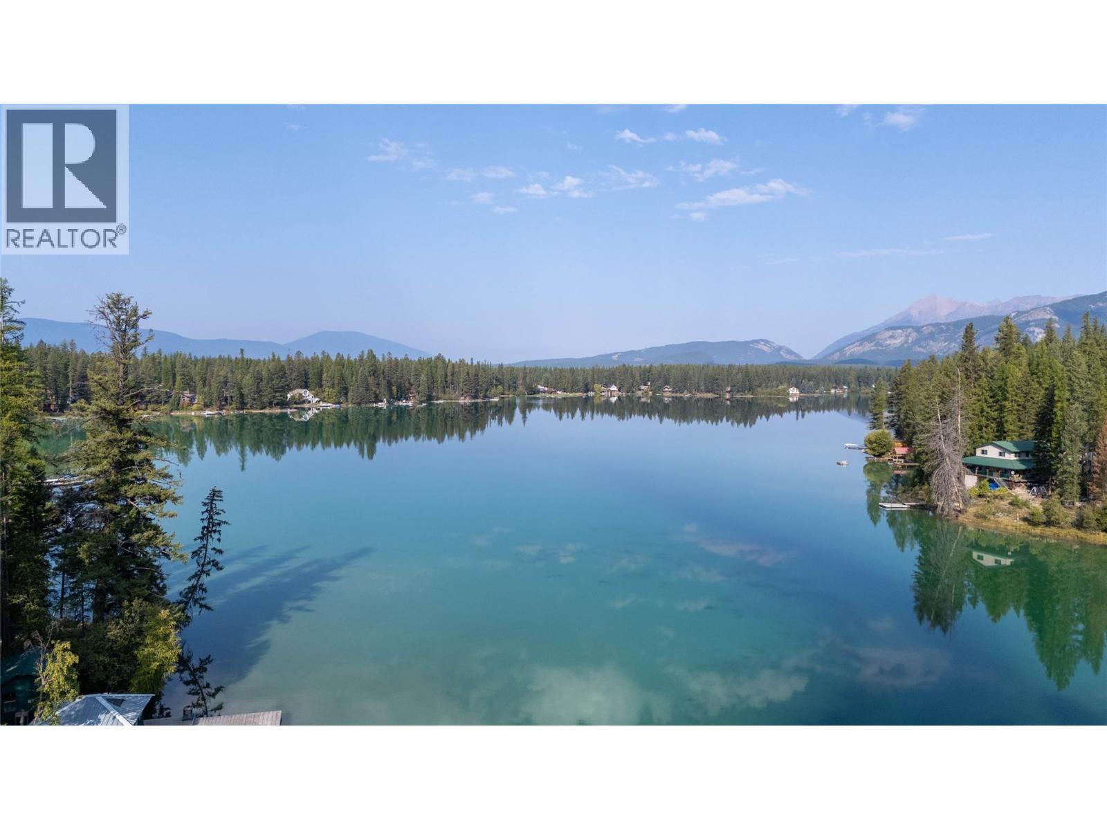 












2870 Rosen Heights Road

,
Jaffray,




British Columbia
V0B1T0

