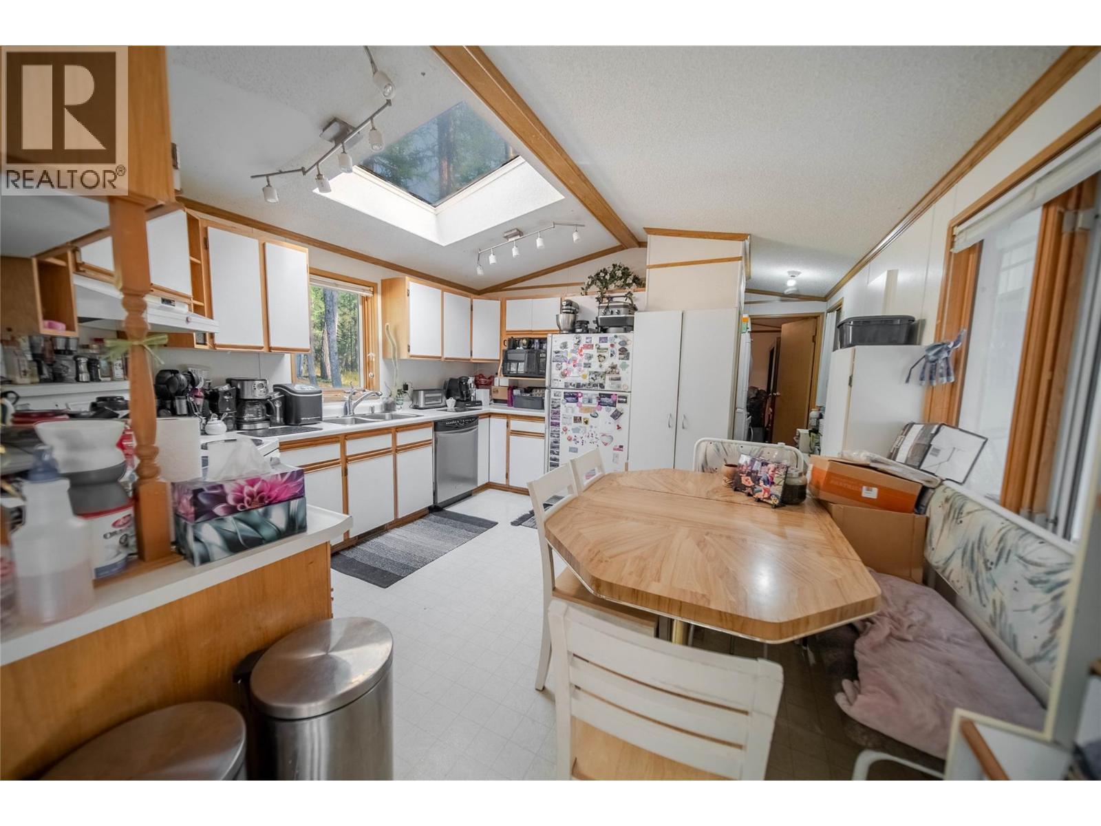 












2870 Rosen Heights Road

,
Jaffray,




British Columbia
V0B1T0

