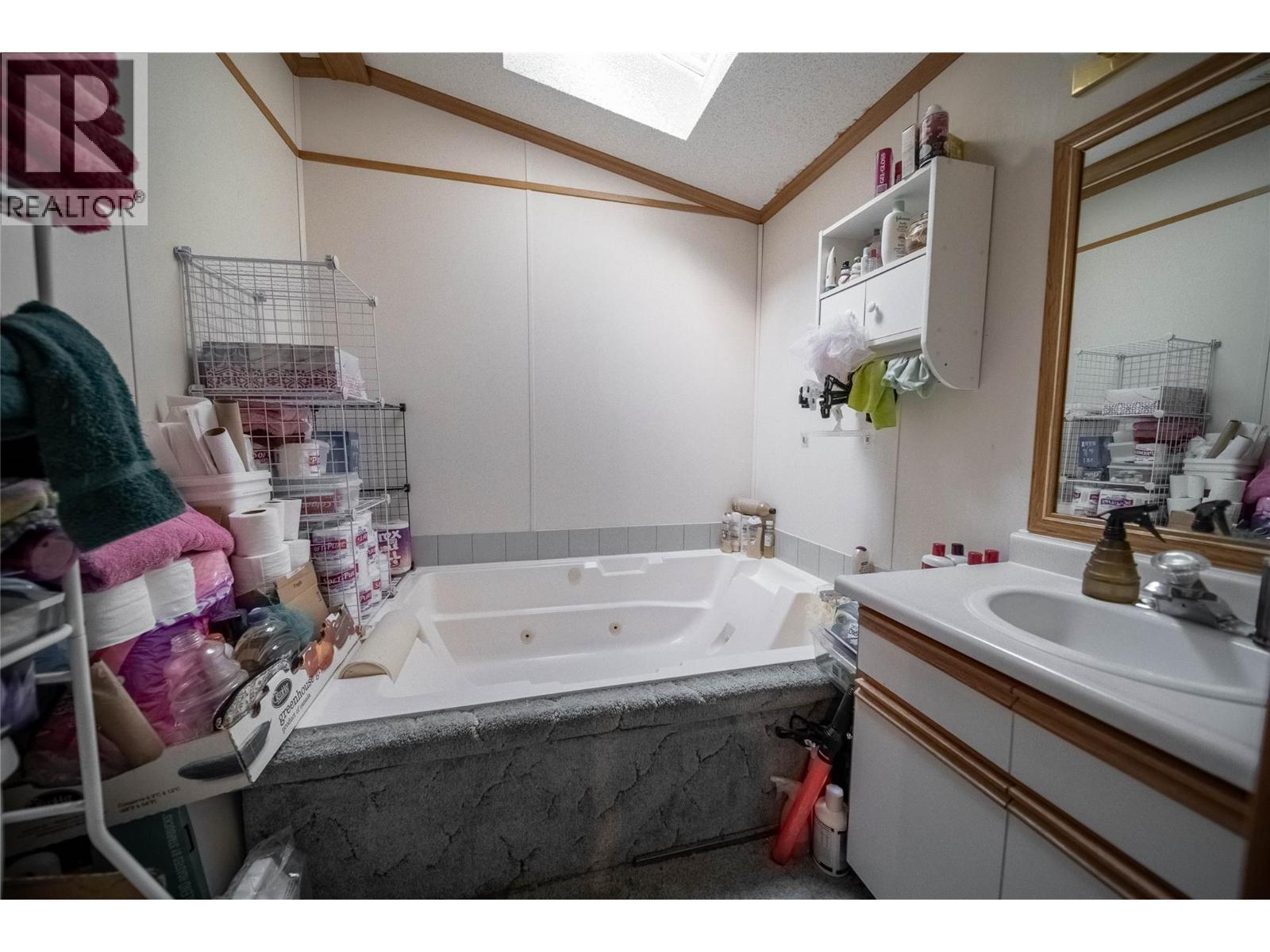 












2870 Rosen Heights Road

,
Jaffray,




British Columbia
V0B1T0

