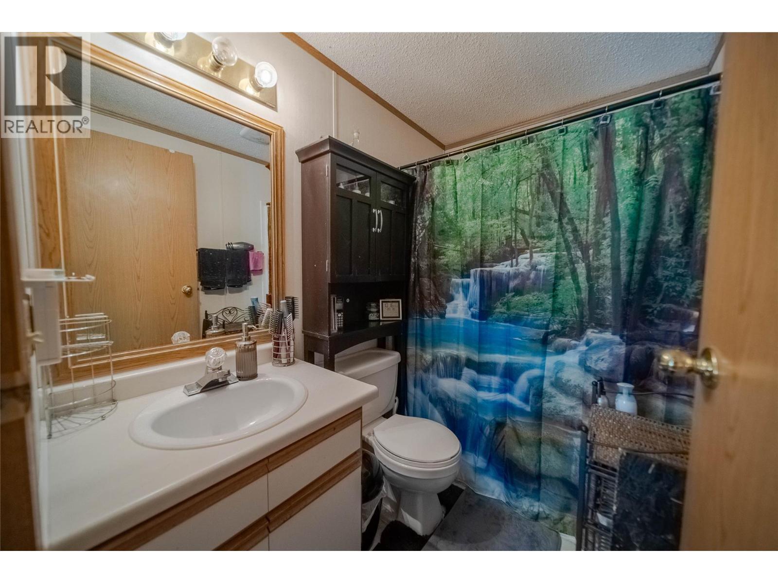 












2870 Rosen Heights Road

,
Jaffray,




British Columbia
V0B1T0

