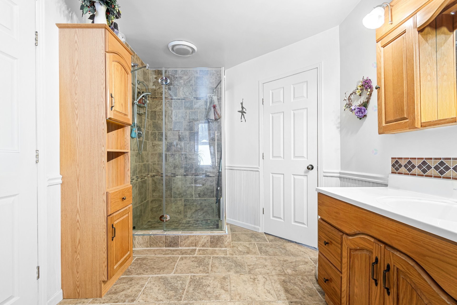 









58


Rue Binette

,
Brownsburg-Chatham,




QC
J8G1W8

