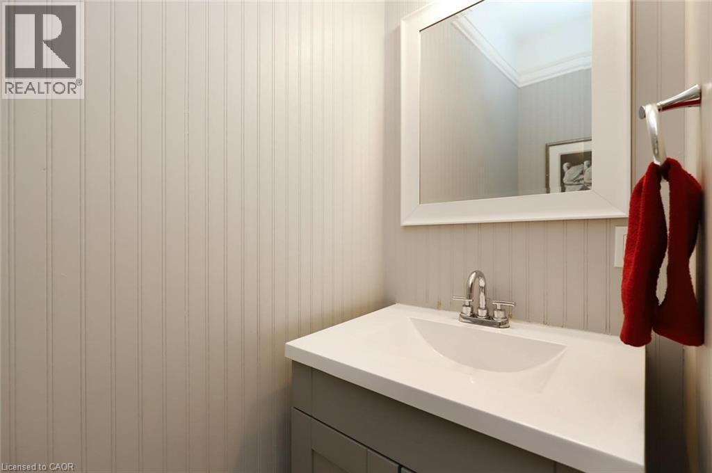 












4 CINDY Court

,
Grimsby,




Ontario
L3M4N9

