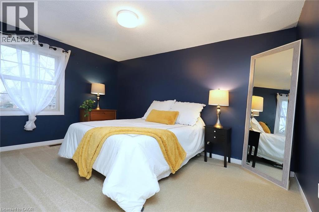 












4 CINDY Court

,
Grimsby,




Ontario
L3M4N9

