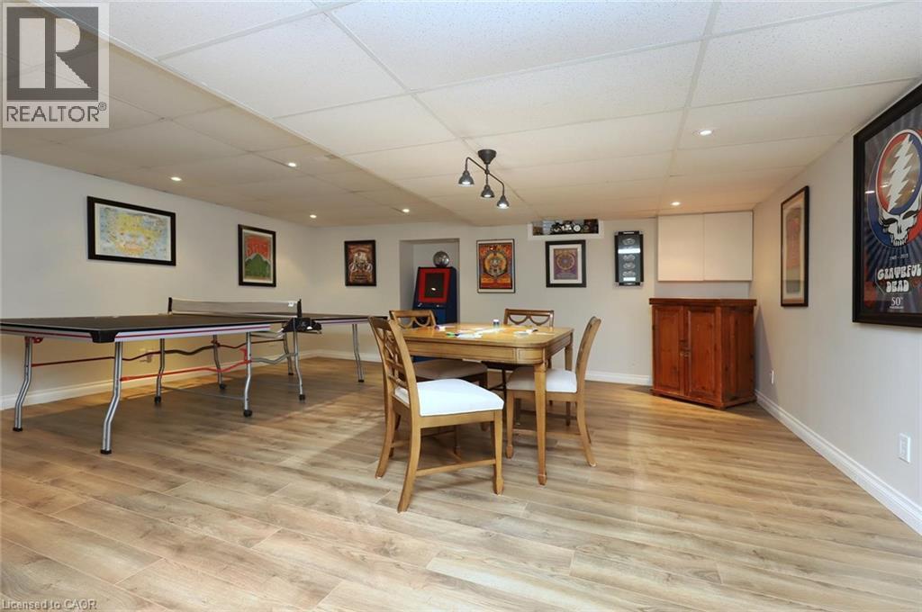 












4 CINDY Court

,
Grimsby,




Ontario
L3M4N9

