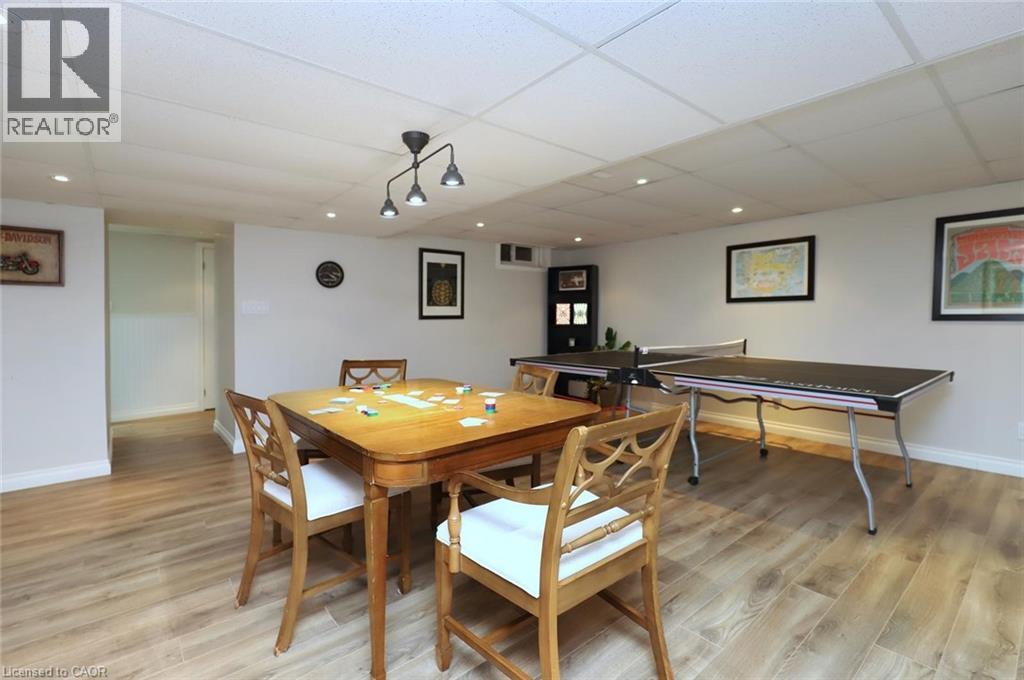 












4 CINDY Court

,
Grimsby,




Ontario
L3M4N9

