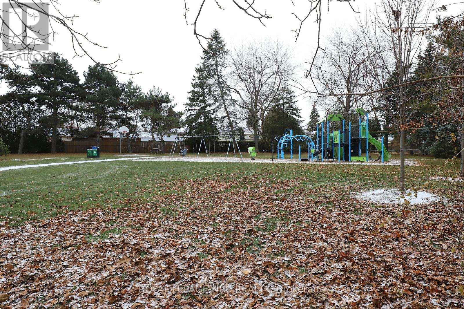 












4 CINDY COURT

,
Grimsby,




Ontario
L3M4N9

