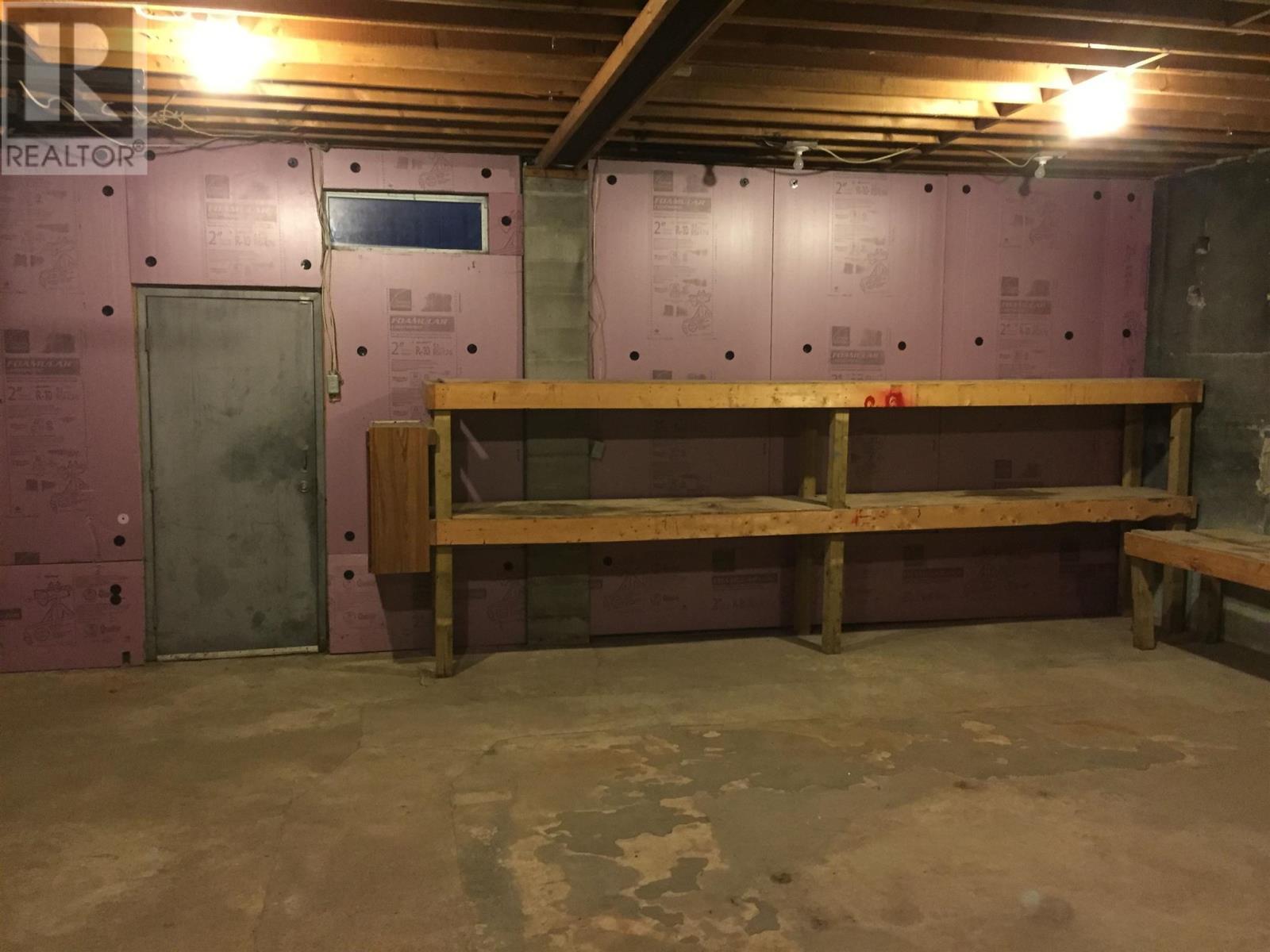 












5B Perini RD

,
Elliot Lake,




Ontario
P4A2T1

