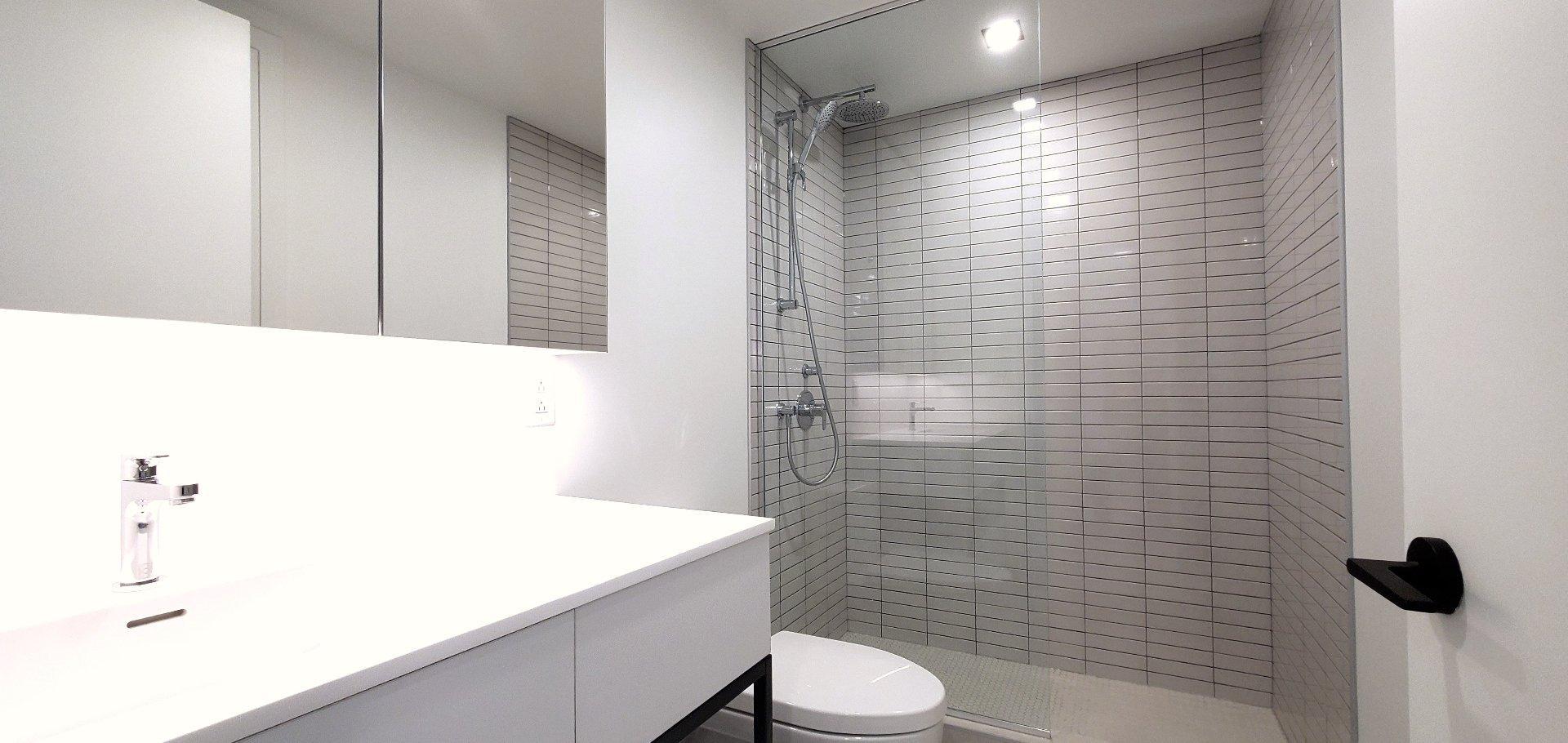 









1210


Rue Jeanne-Mance

, 3317,
Montréal (Ville-Marie),




QC
H2X1M1

