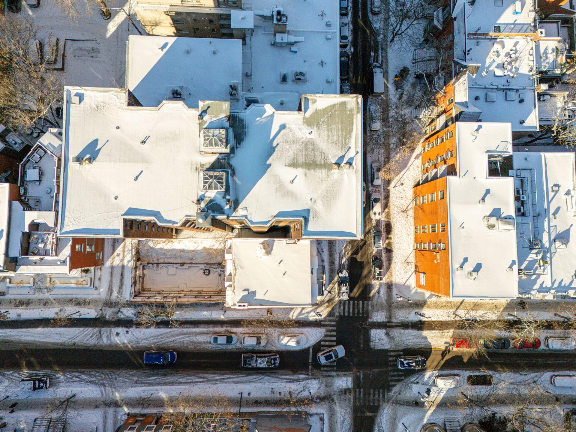 









3602


Rue Durocher

,
Montréal (Le Plateau-Mont-Royal),




QC
H2X2E8

