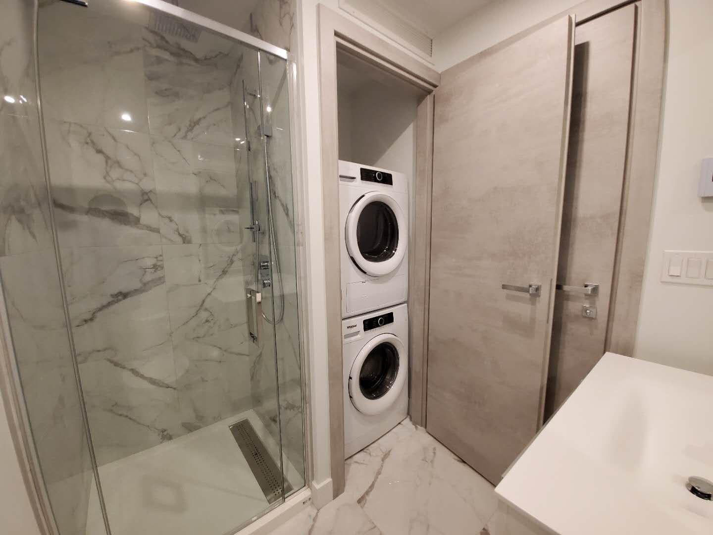 









1400


Boul. René-Lévesque O.

, 906,
Montréal (Ville-Marie),




QC
H3G1T6

