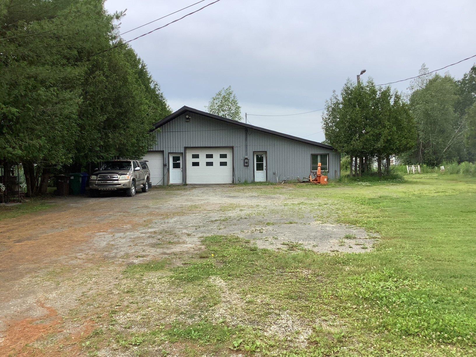 









2436


13e Rang

,
Orford,




QC
J1X0S4

