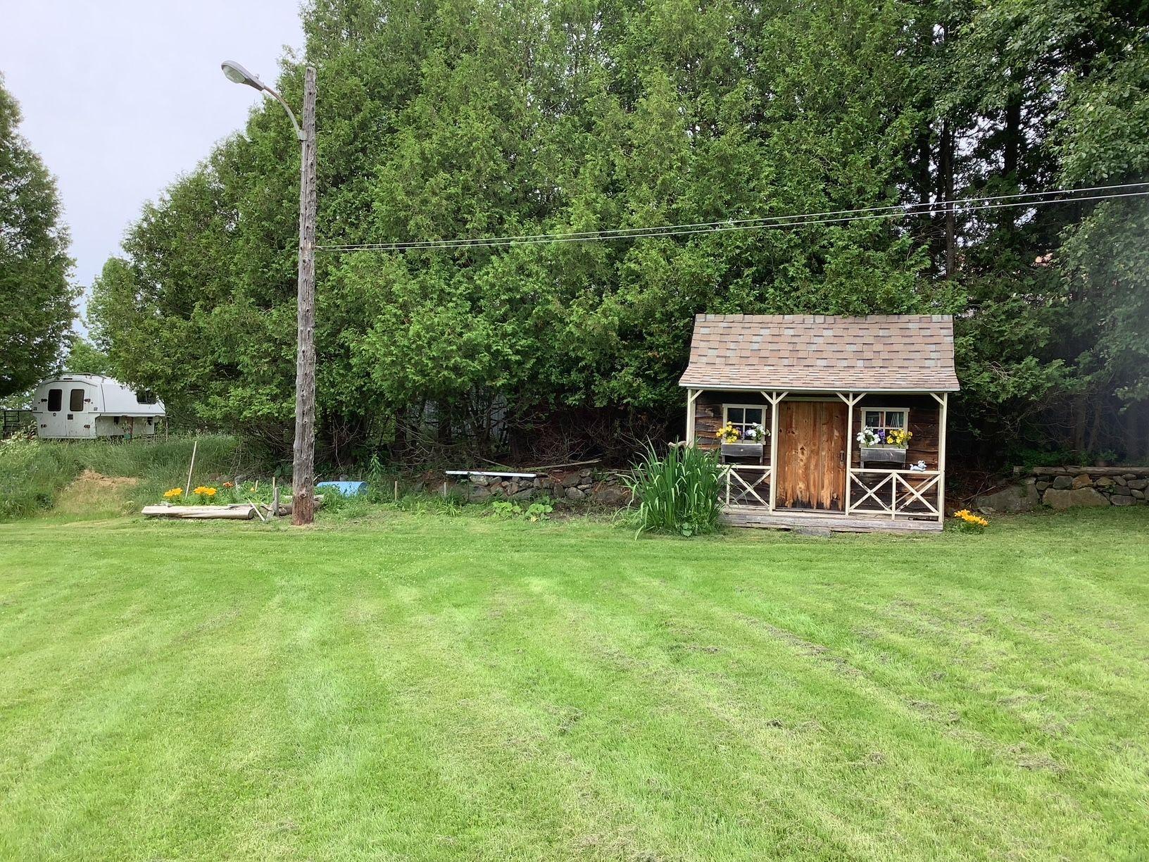 









2436


13e Rang

,
Orford,




QC
J1X0S4

