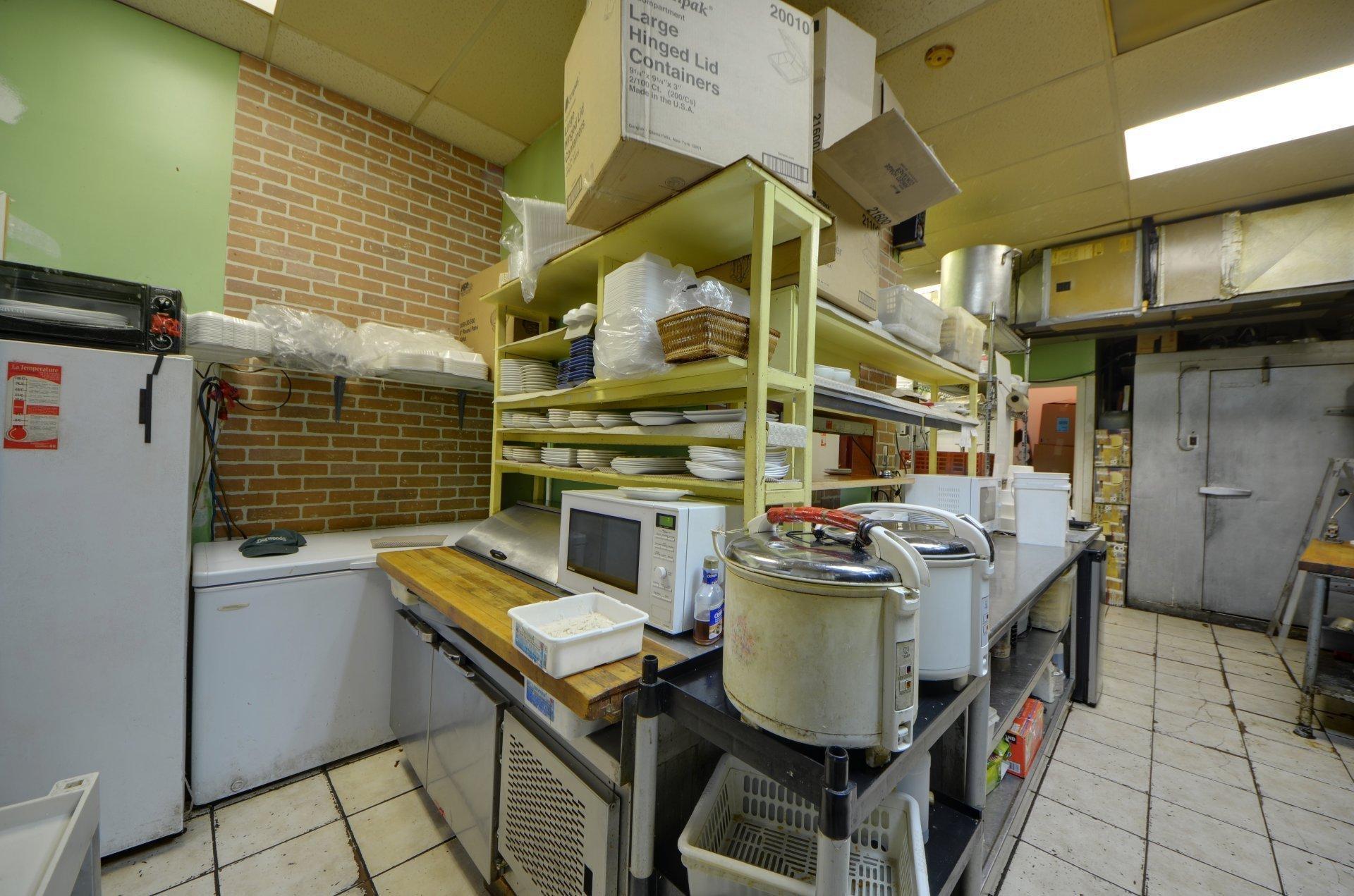 









294


Rue Gladstone

,
Longueuil (Greenfield Park),




QC
J4V2P7

