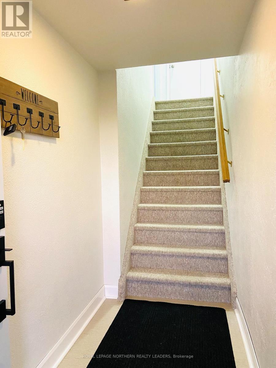 












510 BALSAM STREET S

,
Timmins (TS - SE),




Ontario
P4N2G1

