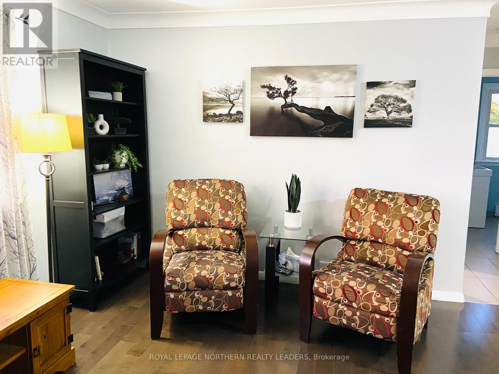 












510 BALSAM STREET S

,
Timmins (TS - SE),




Ontario
P4N2G1

