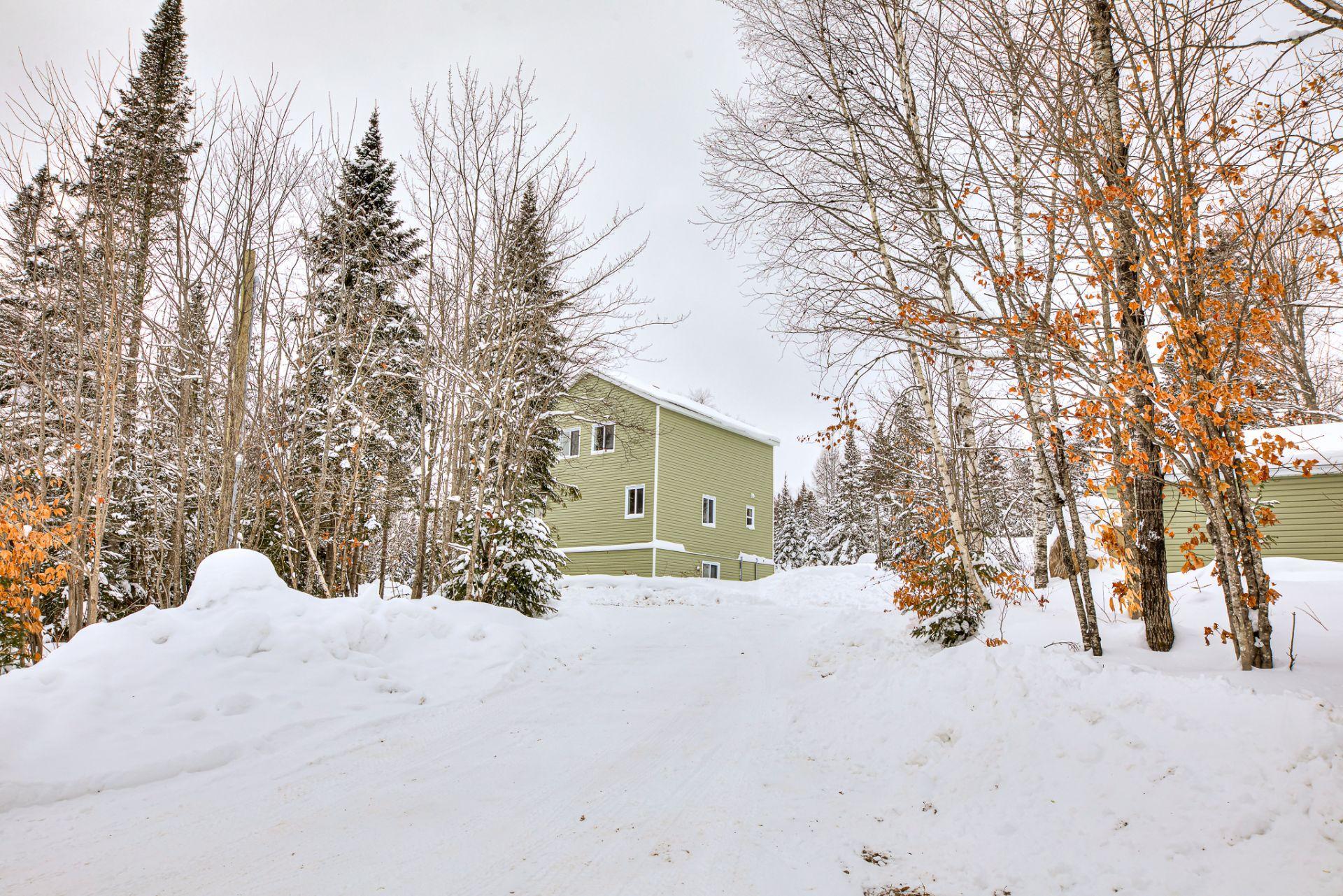 









101


Mtée Manitonga

,
Lac-Supérieur,




QC
J0T1J0

