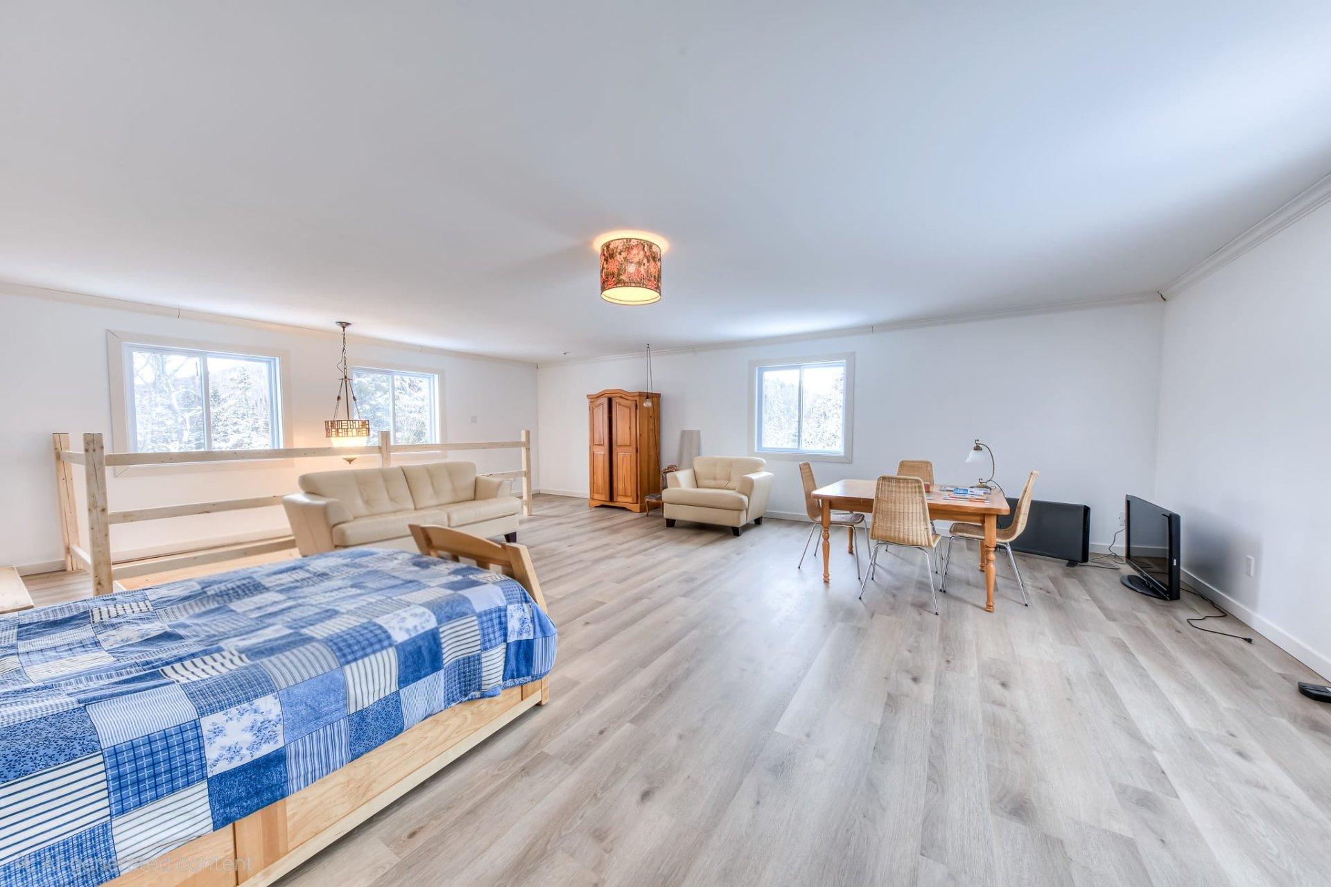 









101


Mtée Manitonga

,
Lac-Supérieur,




QC
J0T1J0

