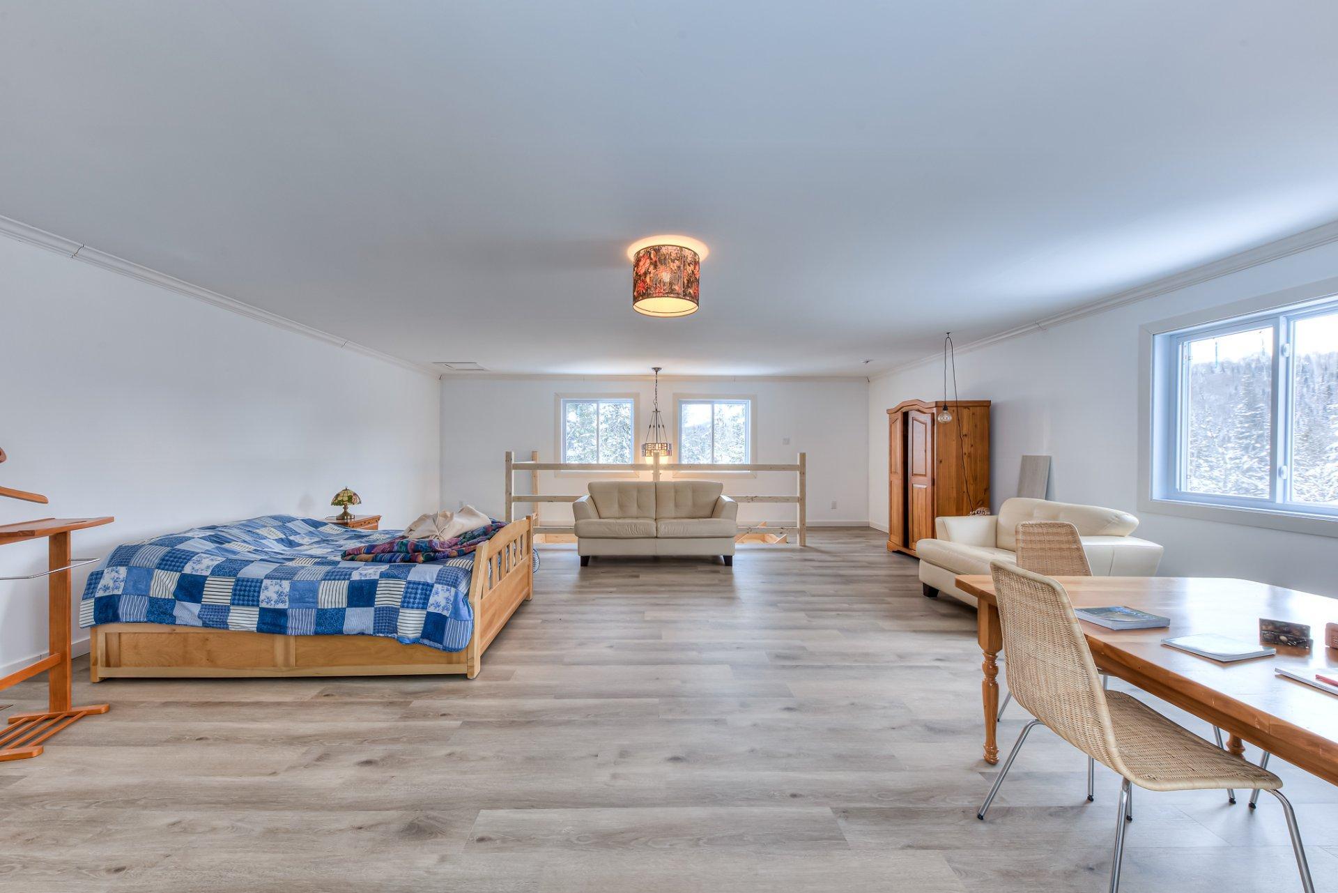 









101


Mtée Manitonga

,
Lac-Supérieur,




QC
J0T1J0

