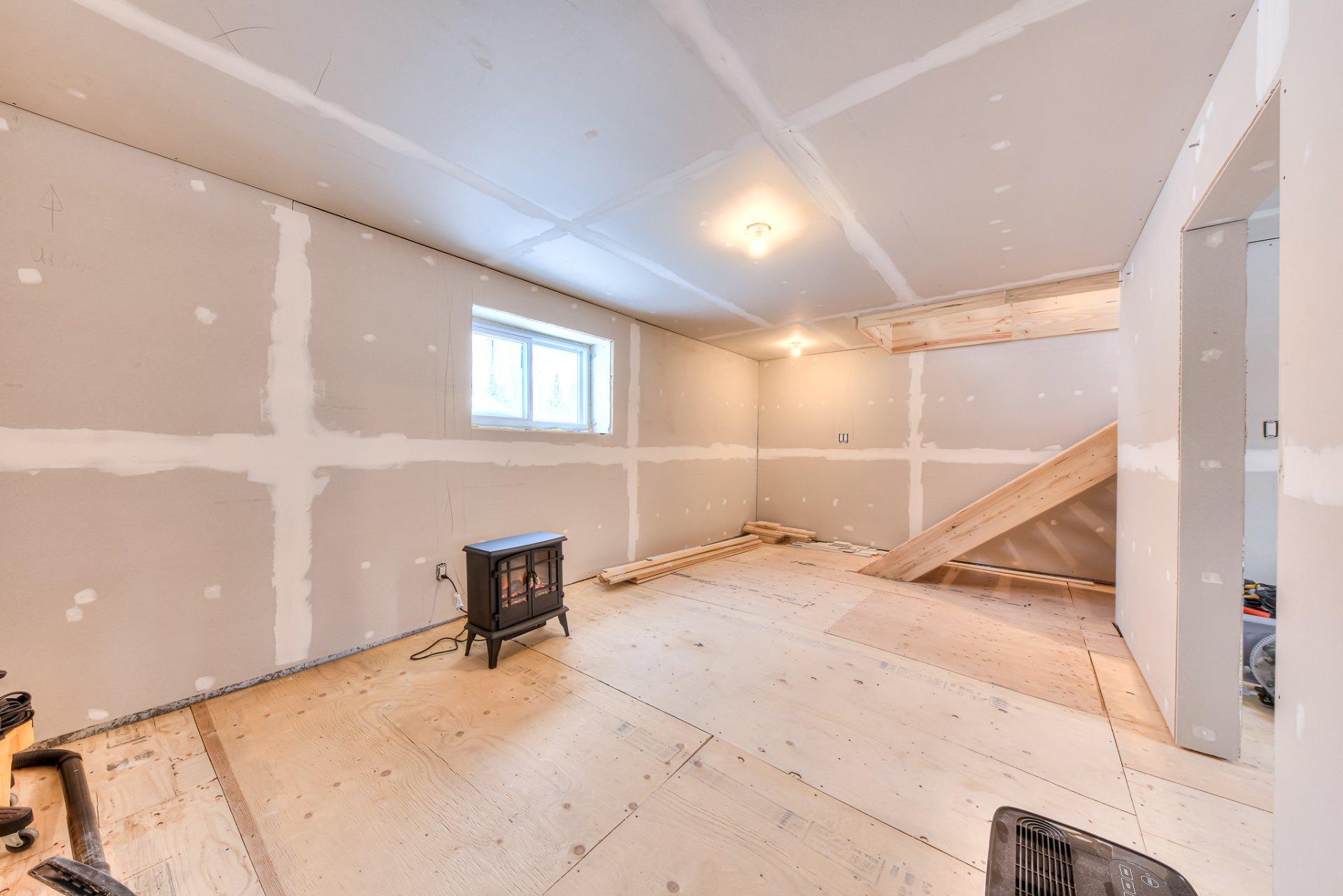 









101


Mtée Manitonga

,
Lac-Supérieur,




QC
J0T1J0

