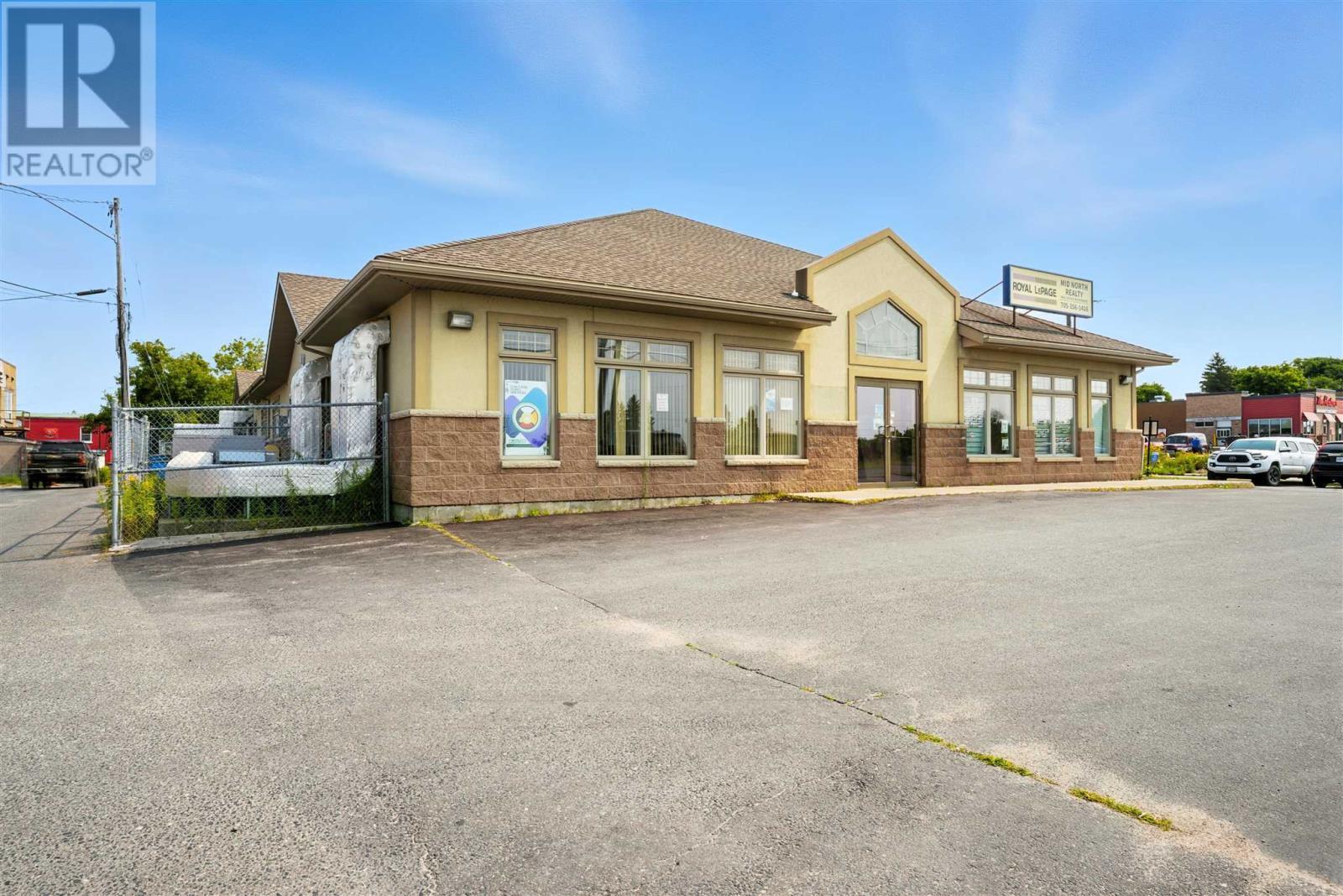 












9 Lawton ST

,
Blind River,




Ontario
P0R1B0

