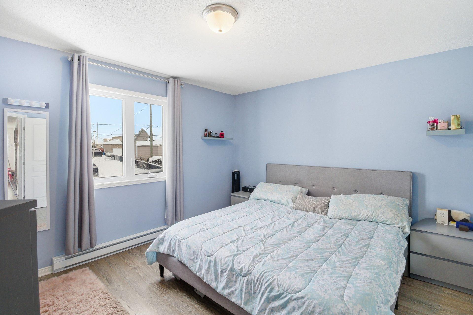 









1571


Ch. de Montréal O.

,
Gatineau (Masson-Angers),




QC
J8M1V9

