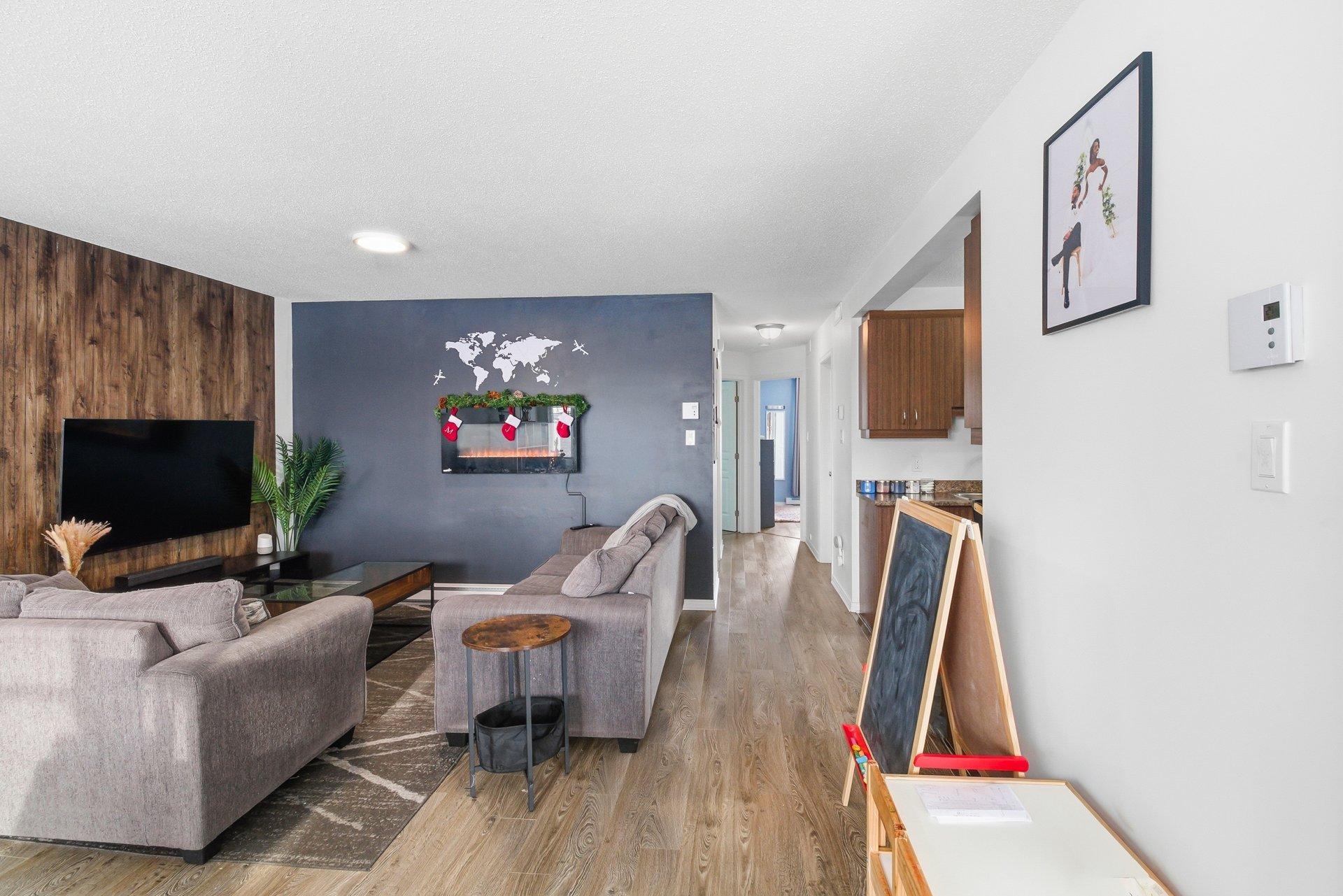 









1571


Ch. de Montréal O.

,
Gatineau (Masson-Angers),




QC
J8M1V9

