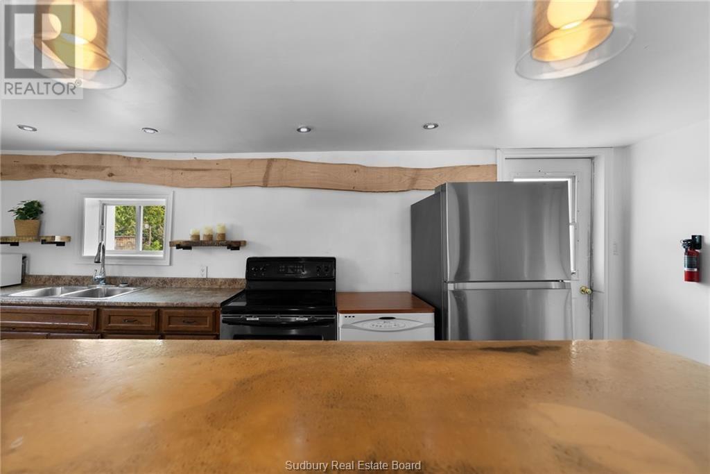 












140 River Street

,
Massey,




Ontario
P0P1P0

