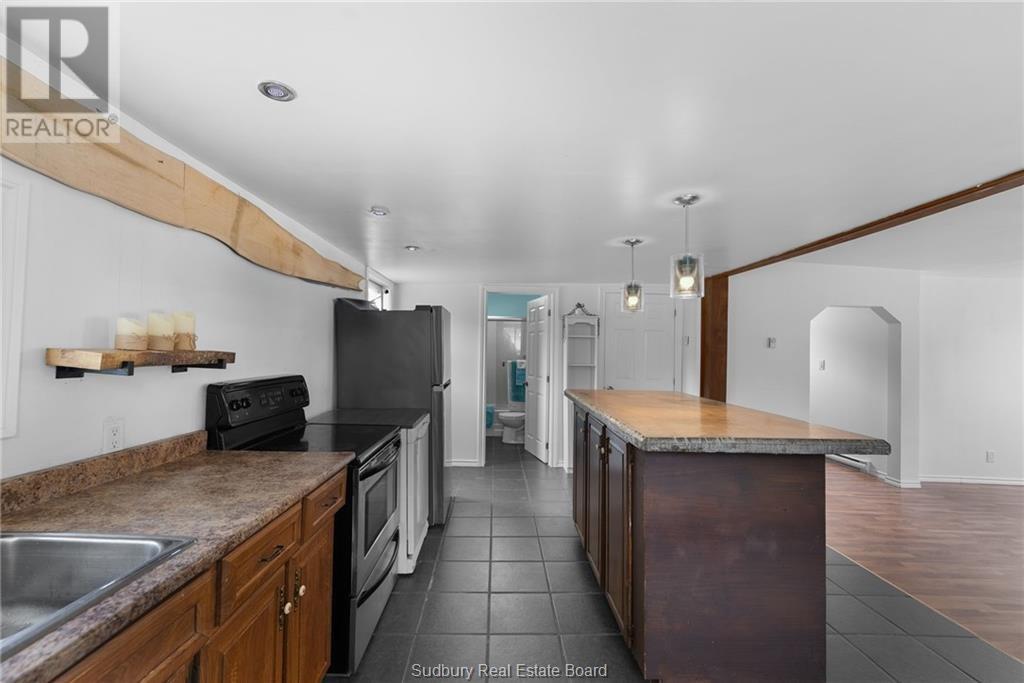 












140 River Street

,
Massey,




Ontario
P0P1P0

