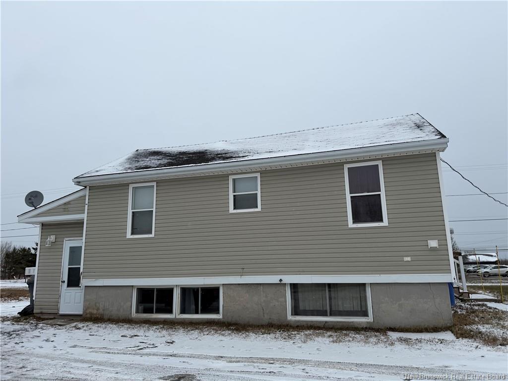 









246


Rue Acadie

,
Beresford,




NB
E8K 2E7


