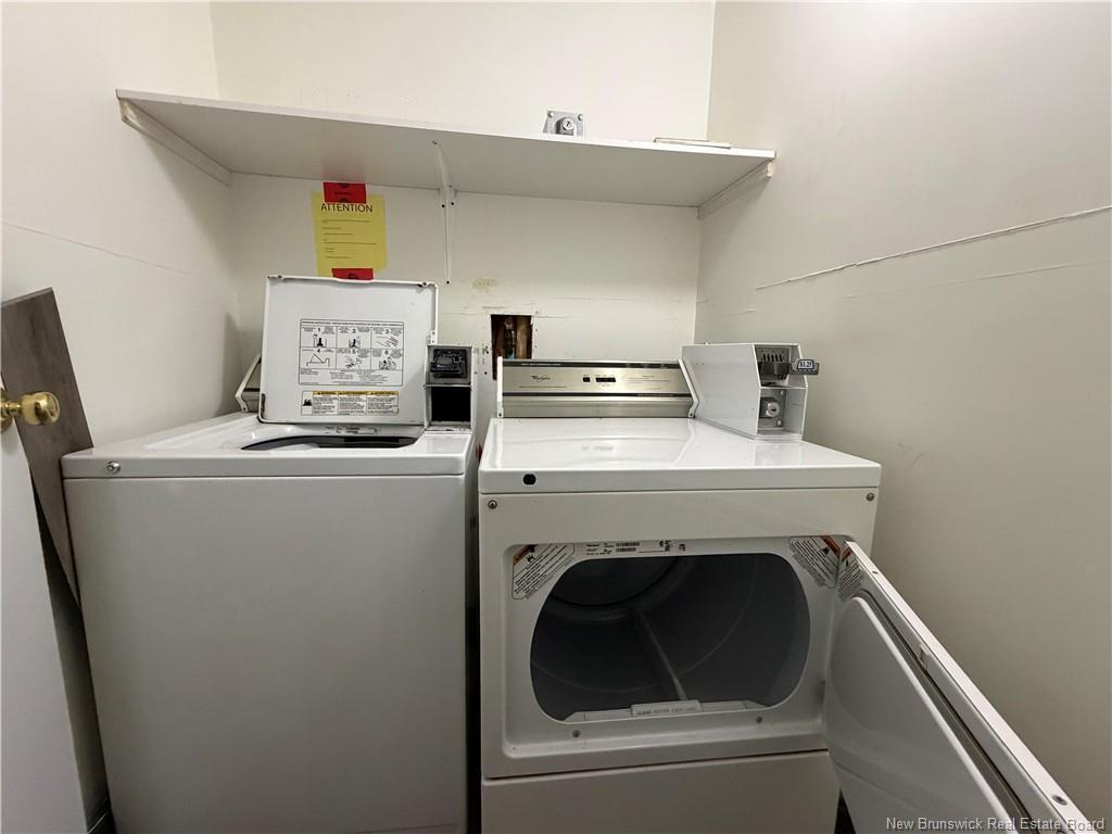 









246


Rue Acadie

,
Beresford,




NB
E8K 2E7

