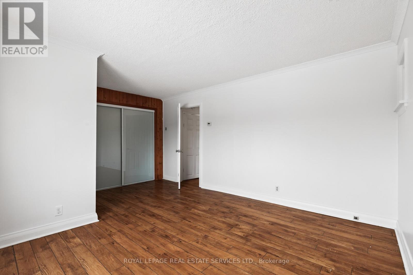 












53 KINSEY STREET

,
St. Catharines,




Ontario
L2S1E2

