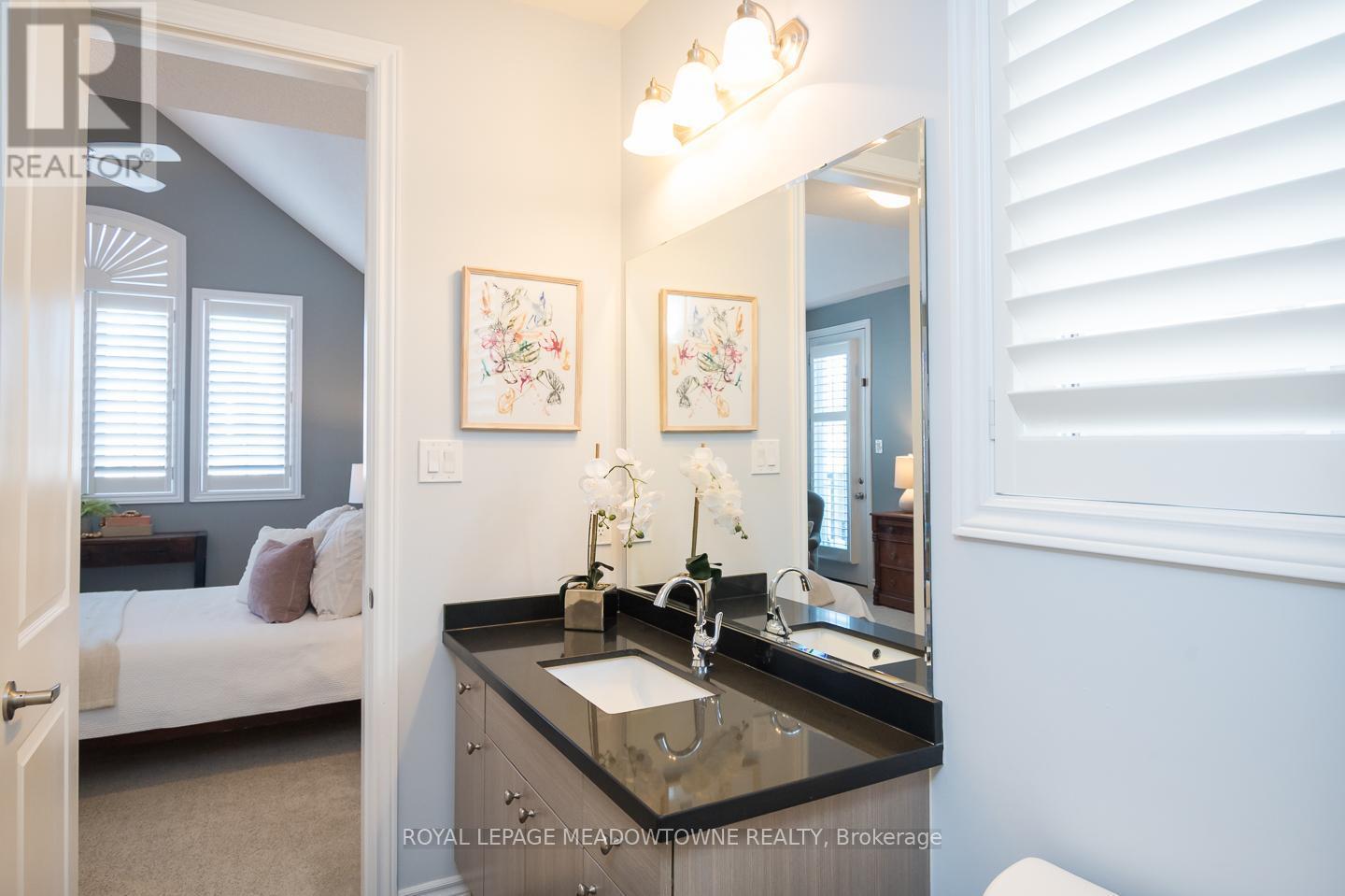 












20 - 485 PRINGLE AVENUE

,
Milton,




Ontario
L9T8A9

